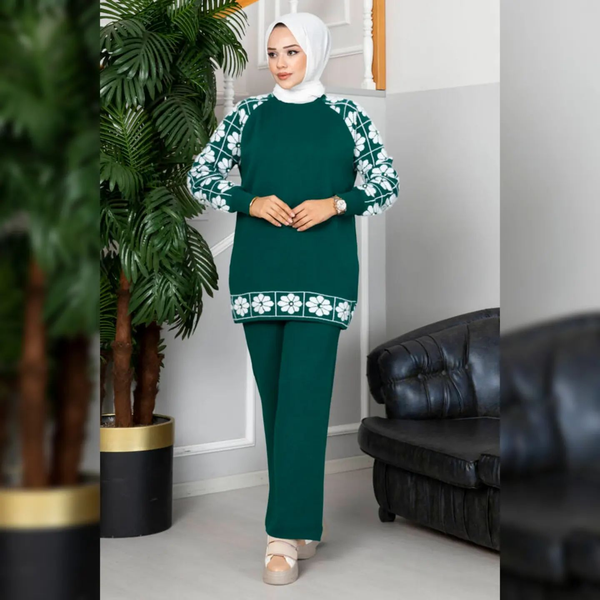 Winter Fleece Fabric Sunflower Printed Long Sleeves 2 Pieces Co-Ord Sets For Women - Green