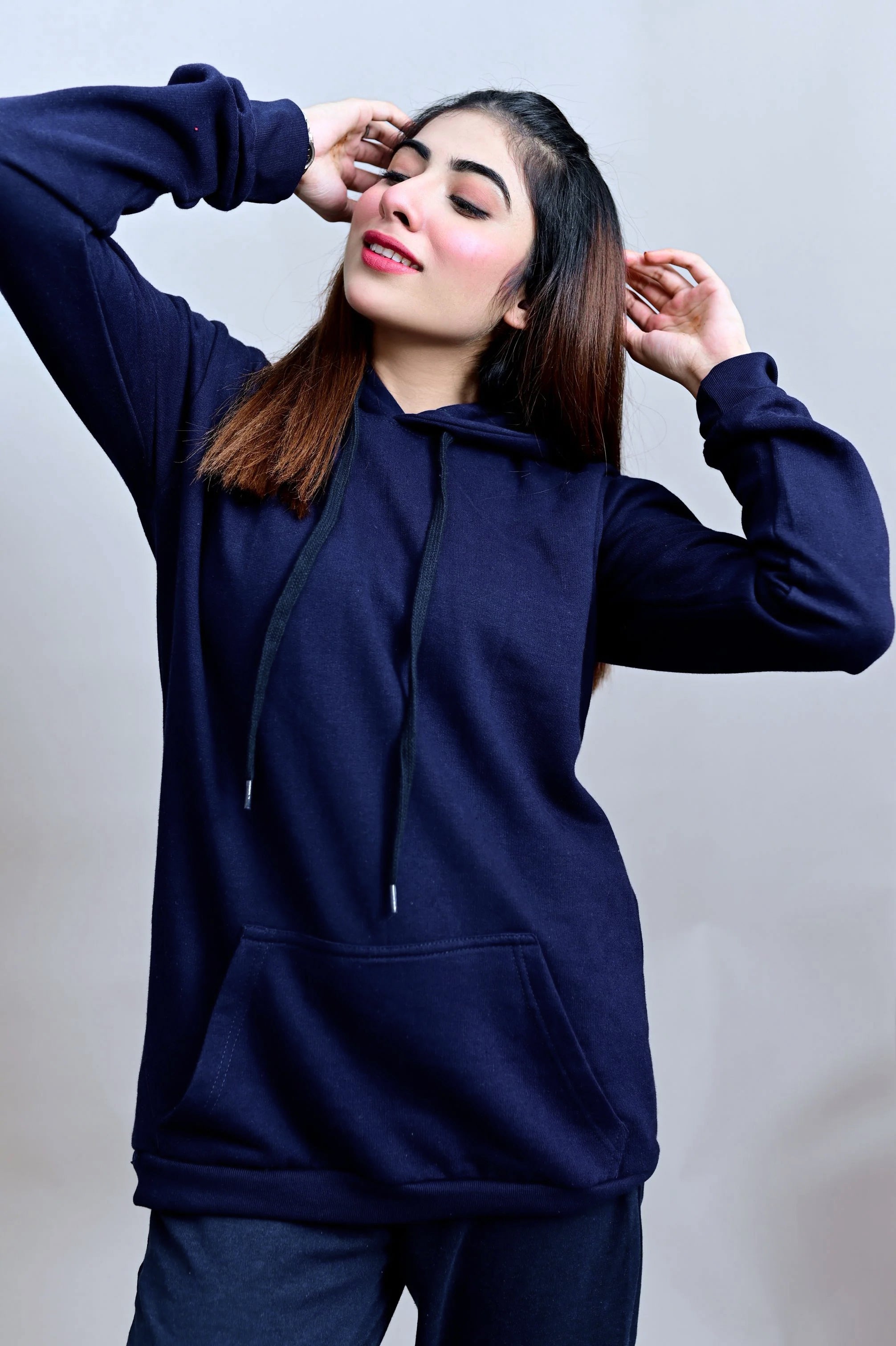 Winter Fleece Fabric Basic Hoodie For Women